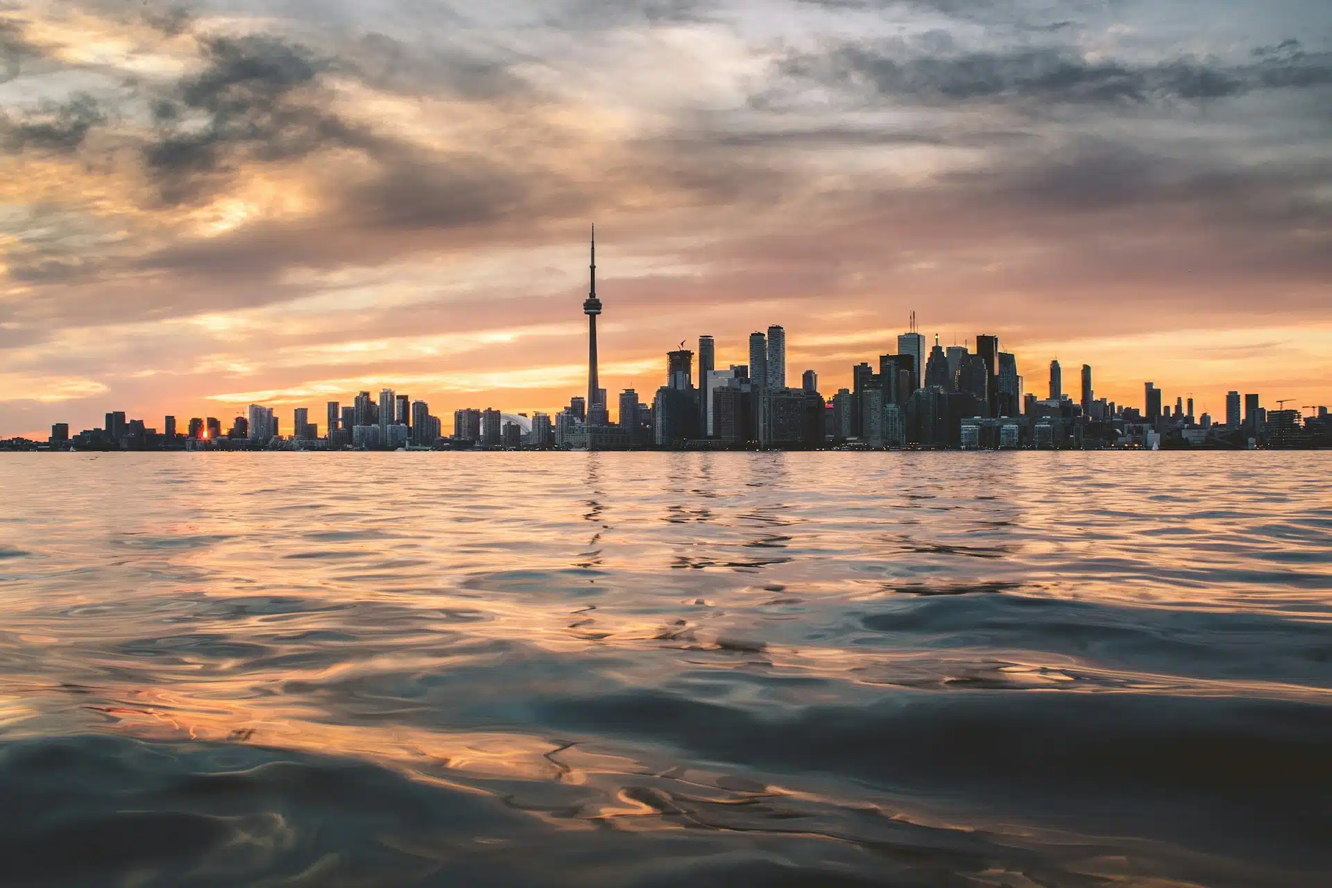Toronto moving