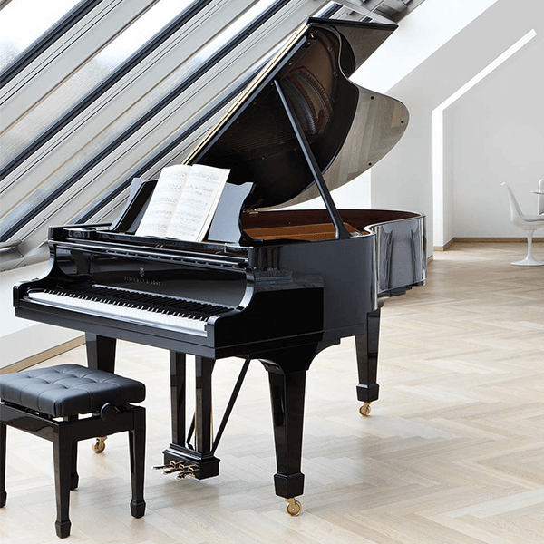 Moving a 600 pounds Steinway Piano