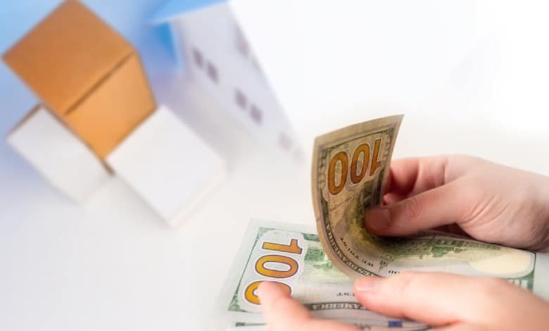 How Much to Tip Movers