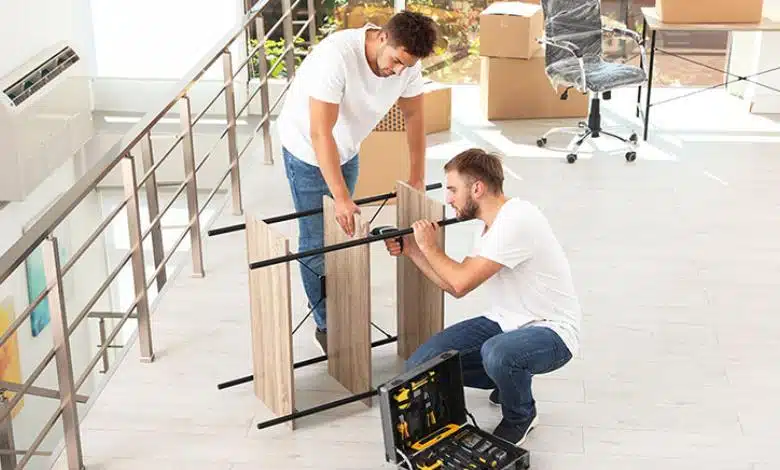 do movers take apart furniture?